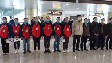 Photo of وصول الوفد الطبي الصيني لمواجهة كورونا إلى الجزائر