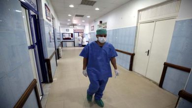 Photo of بسبب تدهور الوضع الوبائي.. مستشفى العلمة يمنع زيارات المرضى
