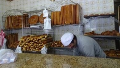 Photo of حماية المستهلك تطالب بمعاقبة المتورطين.. ندرة مفتعلة في تسويق الخبز مجددا بالعاصمة
