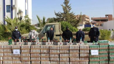 Photo of الوادي: توقيف أربعة أشخاص ومركبة رباعية الدفع مهرّبة وحجز 9 آلاف قارورة خمر