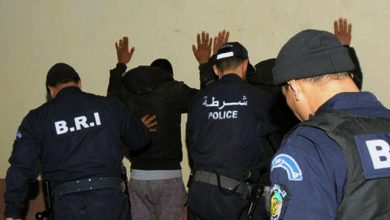 Photo of توقيف أربعة متورطين في السرقة وحيازة المخدرات بمعسكر بينهم قاصران 