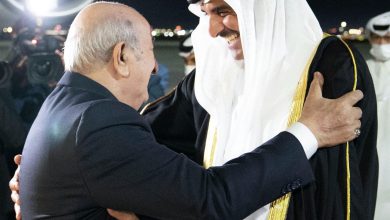 Photo of رئيس الجمهورية يستقبل أمير دولة قطر بمطار وهران الدولي