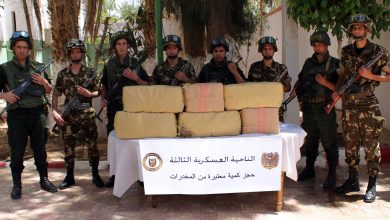 Photo of إحباط إغراق الجزائر بـ6 قناطير كيف قادمة من المغرب وتوقيف 29 تاجر مخدرات خلال أسبوع