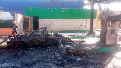 Photo of وهران: إخماد حريق نشب داخل محطة بنزين ببئر الجير