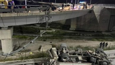 Photo of سقوط شاحنة لنقل القمامة بقسنطينة من أعلى جسر علوه حوالي 7 أمتار