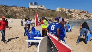 Photo of وهران:  بلدية عين الترك تمنع وضع الطاولات و الكراسي على مستوى الشواطئ