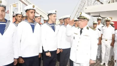 Photo of قائد القوات البحرية يشرف على تفتيش مفرزة بحرية بالأميرالية