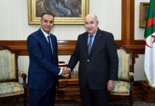 Photo of الرئيس تبون يستقبل رئيس “الفاف” وليد صادي