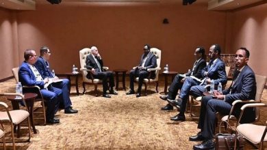 Photo of عطاف يجري بكمبالا لقاءات ثنائية مع نائب الوزير الأول الصومالي ووزير خارجية البنين