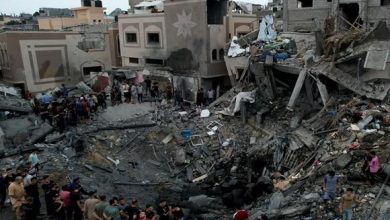 Photo of العدوان الصهيوني على غزة: ارتفاع حصيلة الضحايا إلى 31 ألفا و490 شهيدا