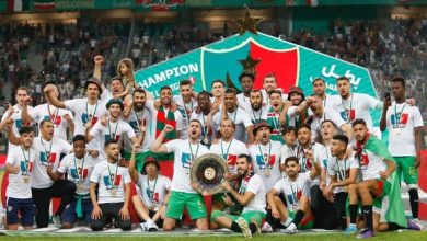 Photo of الرابطة الأولى موبيليس: مولودية الجزائر تتسلم درع البطولة لموسم “2023-2024”
