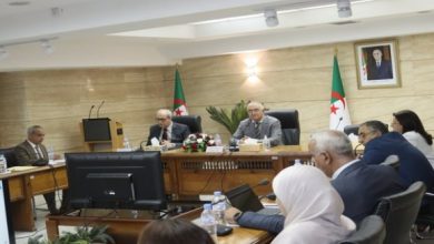 Photo of ضرائب: اجتماع تنسيقي حول مشروع اقتناء طوابع المخالصة عبر الانترنت