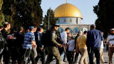 Photo of فلسطين: مستوطنون صهاينة يقتحمون المسجد الأقصى من جهة باب المغاربة
