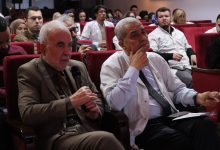 Photo of الأيام التكوينية الأولى لجراحة التشنجات العصبية بمستشفى 1 نوفمبر وهران