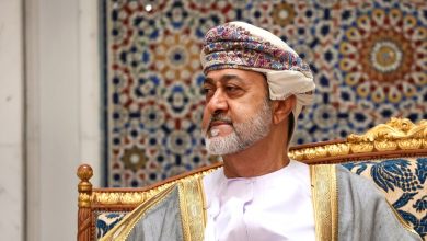 Photo of سلطان عمان يصل إلى الجزائر
