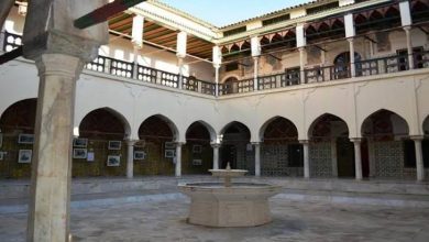 Photo of وهران :   الشروع في أشغال ترميم باب “كرفان سراي” وقصر الباي