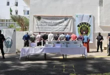 Photo of توقيف (11) شخصًا من بينهم إمرأتان …  ضبط 70 كغ من الكيف المعالج قادمة من المغرب 